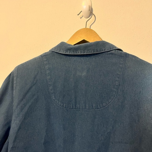 Koret Vintage 2 pc Denim Floral Embroidered Button Down & Capri Set - Large - Picture 8 of 13